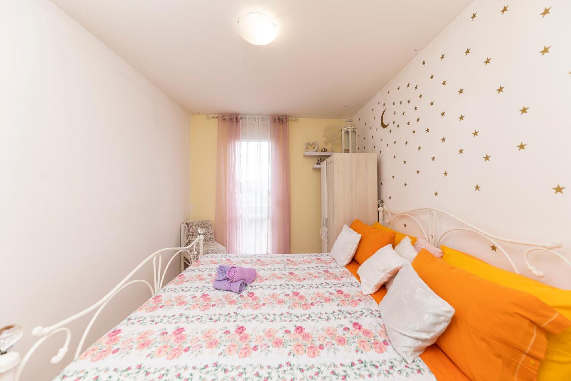 Ryanair'S Urban Flat In Zadar-Kolovare Beach Екстер'єр фото